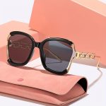 product-fancy-02907953-2999-4b92-81ac-7143633e0f85
